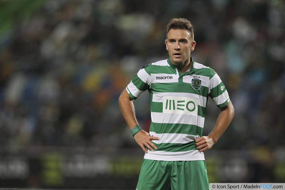 Экс-хавбек сборной Испании может переехать в РФПЛ