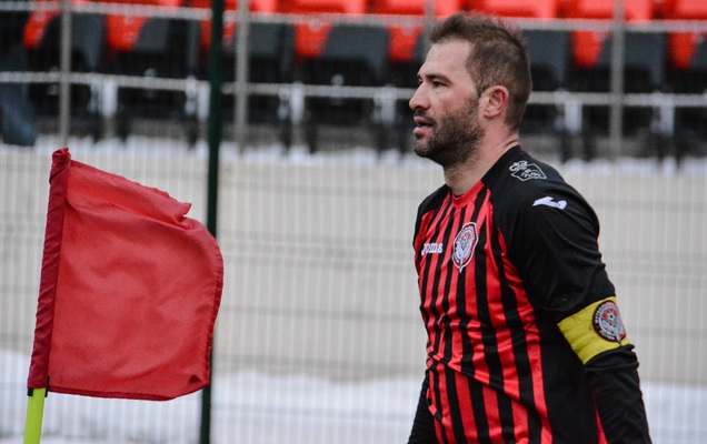 Пеев разорвал контракт с \"Амкаром\"