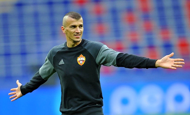 А. Еременко: Роман не может без футбола