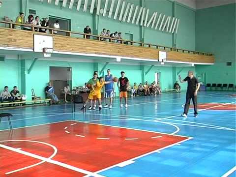 Учимся играть в баскетбол: мастер-класс по баскетболу от Дмитрия Базелевского