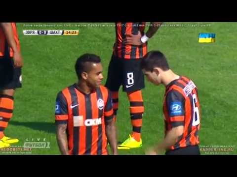 0:1 - Гол Адриано
